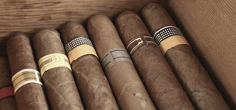 Holiday Gift Guide for the Cigar Lover