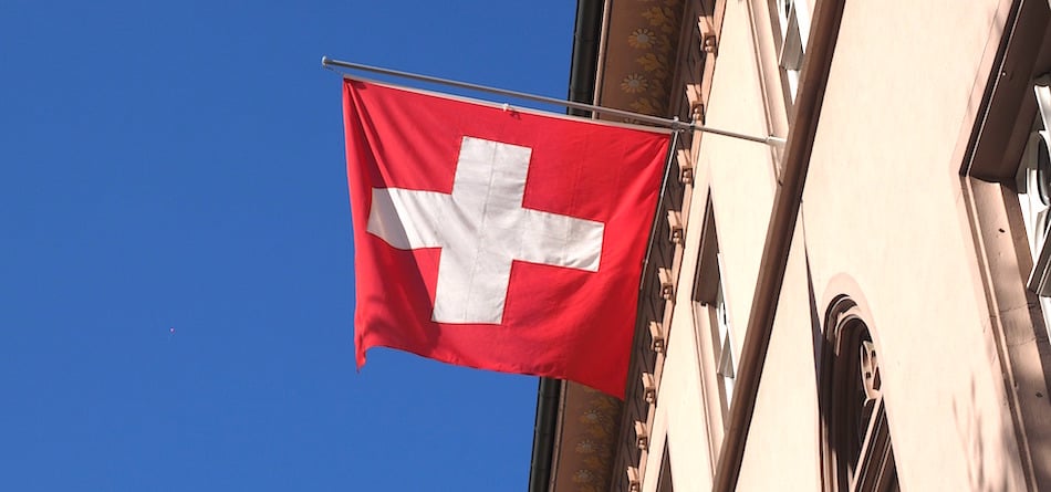 UK Exchanges Resume Trading Swiss Shares